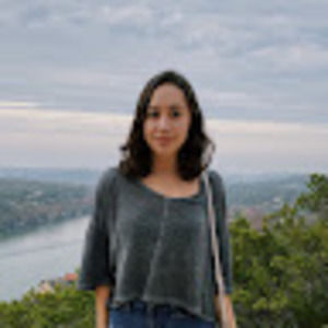 Meet your Posher, Alexis